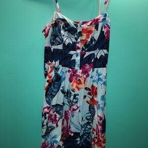 Tropical print flowy dress